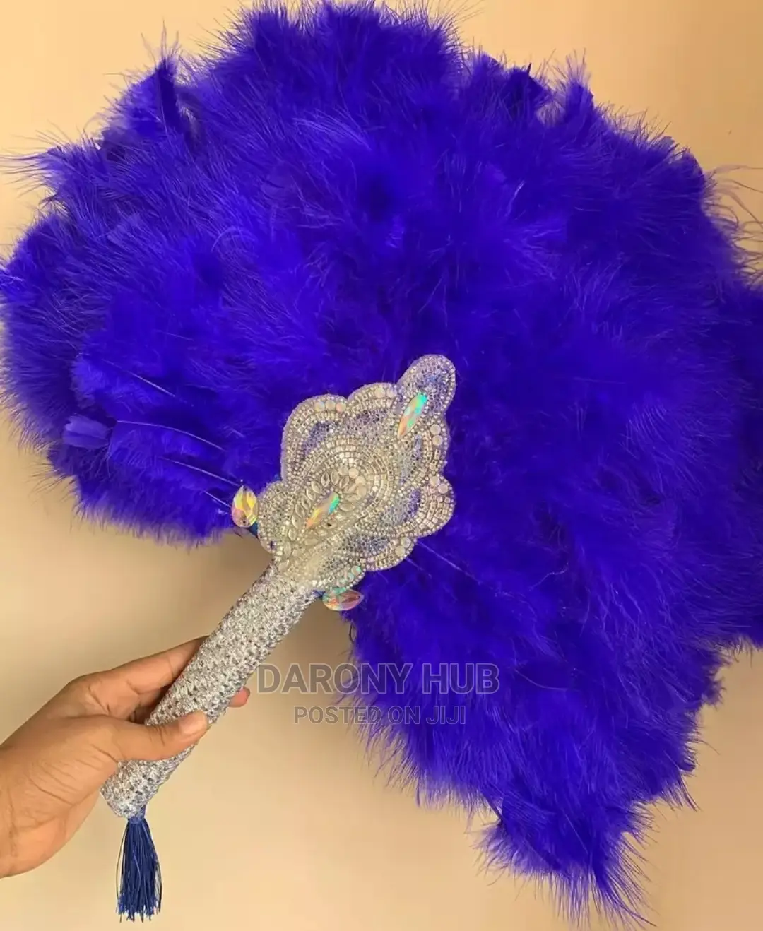 180° Bridal Handfan