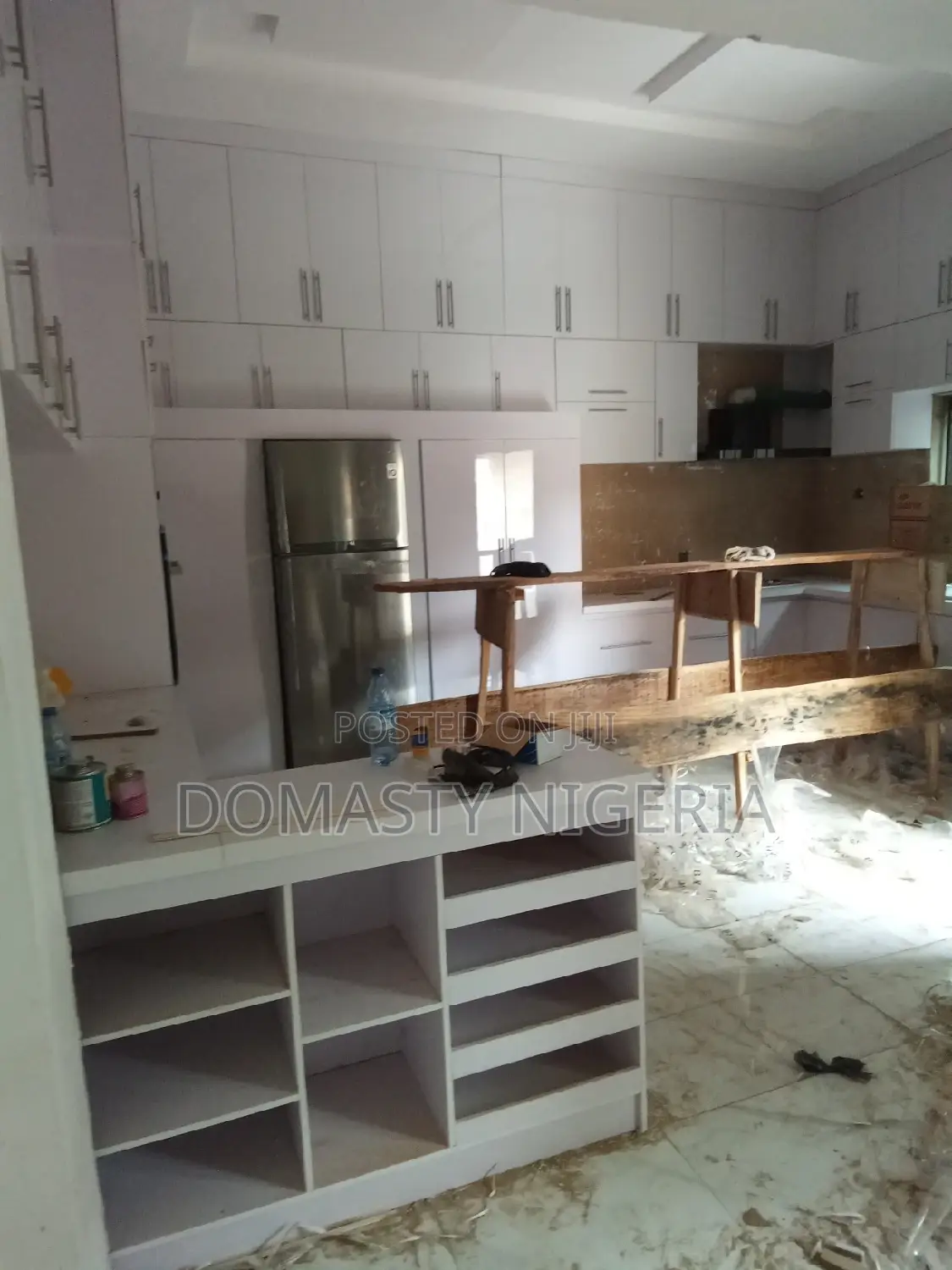 Standard Kitchen Carbinet