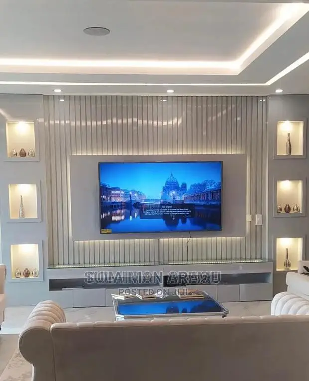 Quality Wall Console