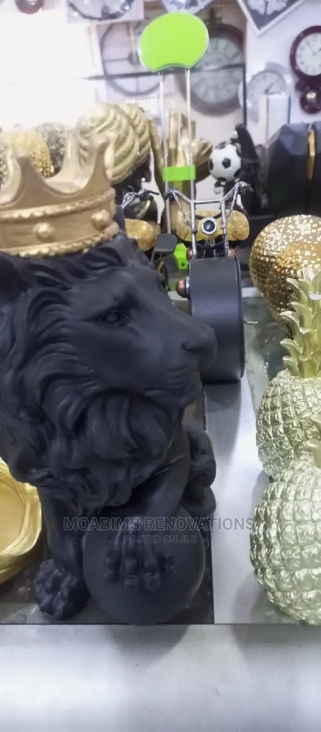 Lion King Figurines 32,500