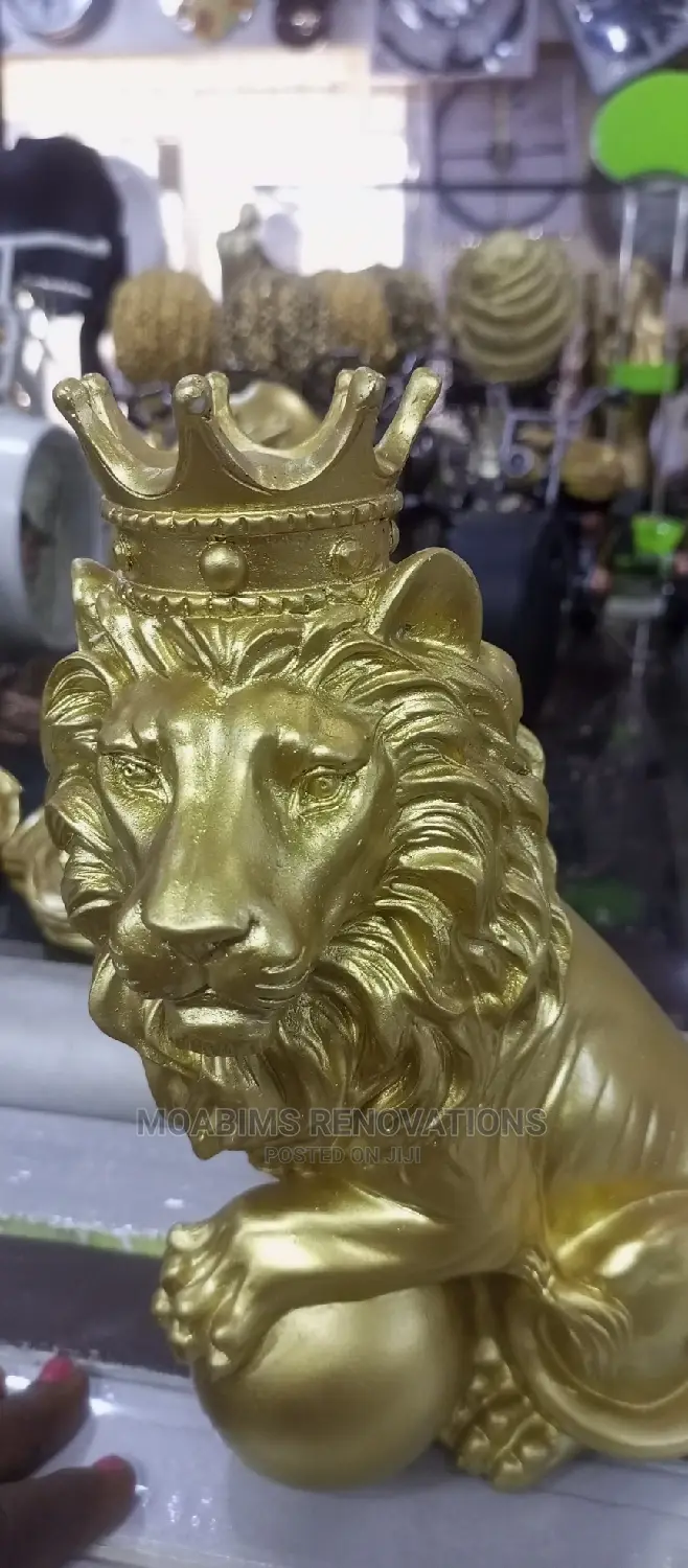 Lion King Figurines 32,500