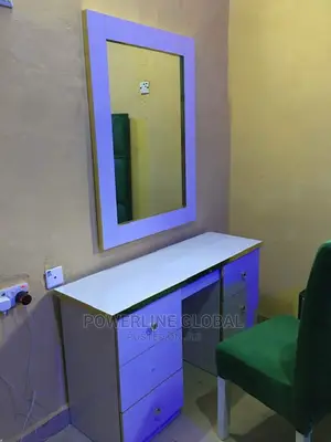 Dressing Mirror With Chair for Homes/ Hotels/ Lounges/Saloon