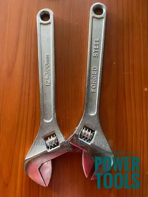 ADJUSTABLE WRENCH 12" (300mm)