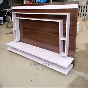 A Quality 6ft by 5ft TV Console