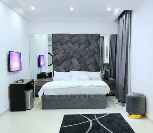 Padded 4/6ft Bedframe