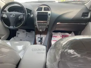 Lexus ES 350 2011 Gray