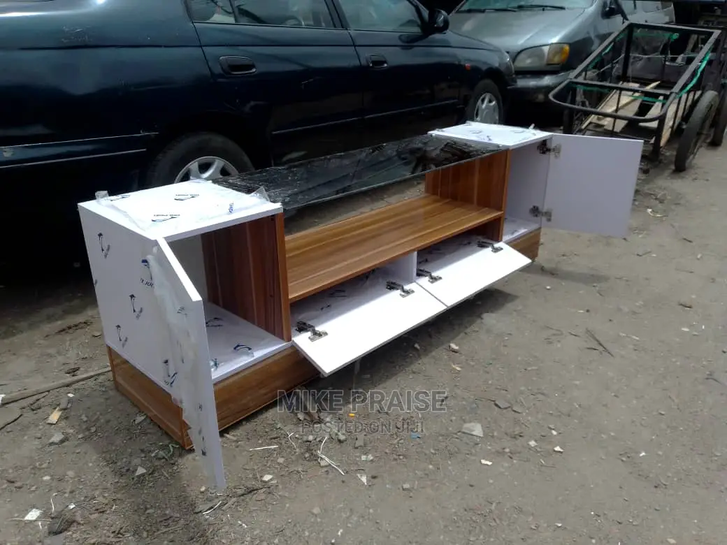 A Quality TV Stand