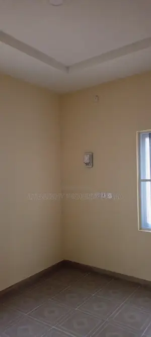 2bdrm Apartment in L.T.B Light 🚨, Oshimili North for rent
