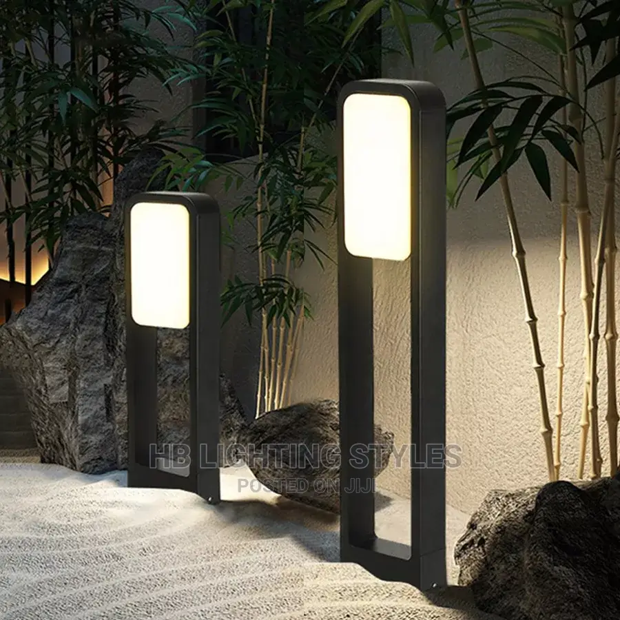 Thrisdar Outdoor Bollard Light