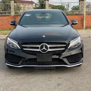 Mercedes-Benz C400 4Matic AWD Sedan (3.0L V6 7A) 2015 Black