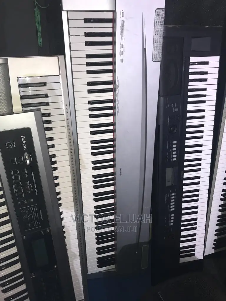 Yamaha P95, P70, P60. Weighted Keys