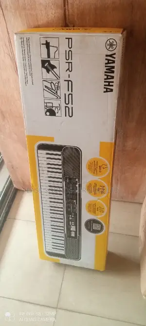 Yamaha Keyboard F52