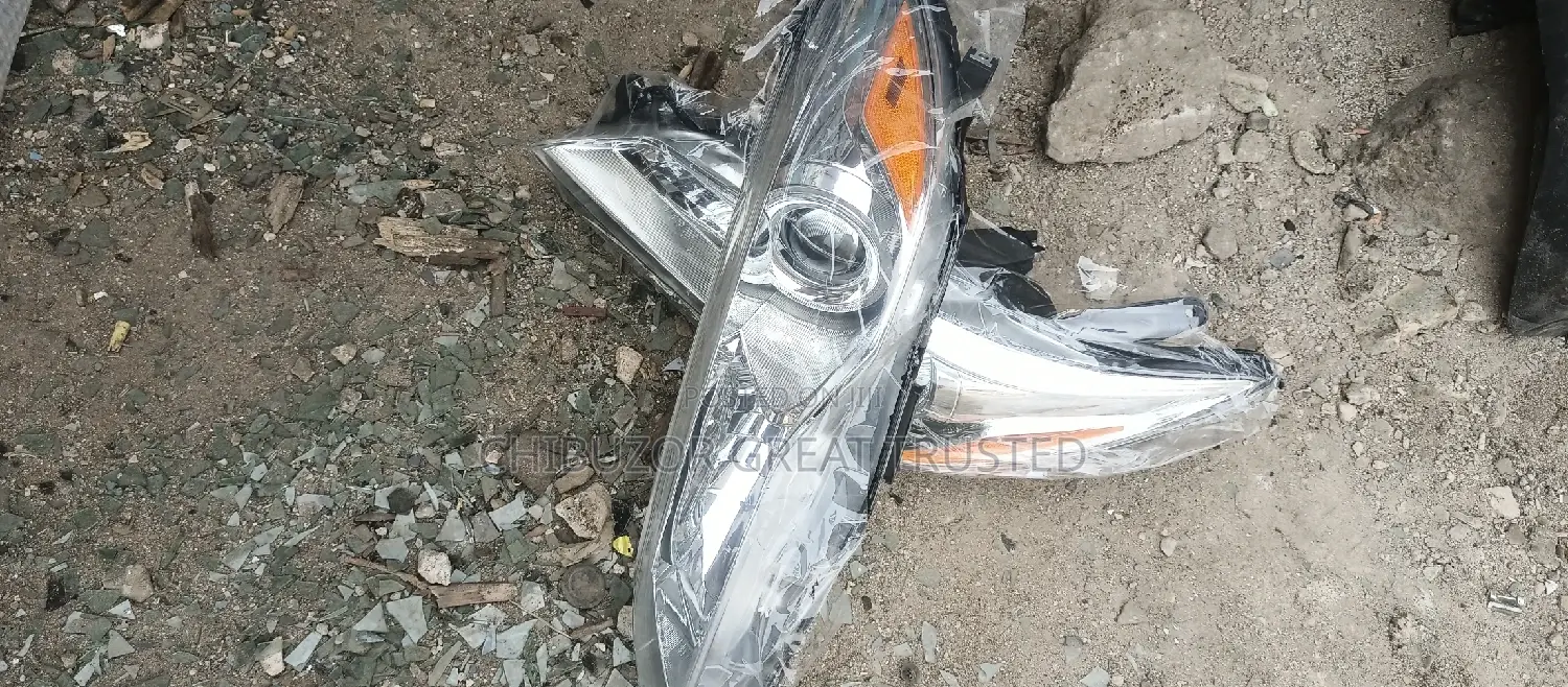Set Camry 2015 Headlights