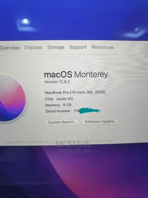 Laptop Apple MacBook Pro 2022 M2 8GB Apple M2 SSD 256GB