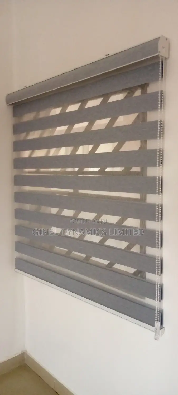 High Quality Window Blind(Free Delivery)