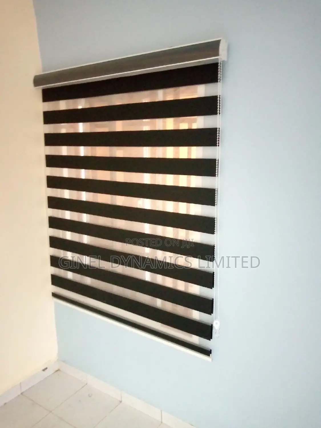 High Quality Window Blind(Free Delivery)