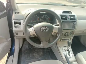 Toyota Corolla 2013 Blue