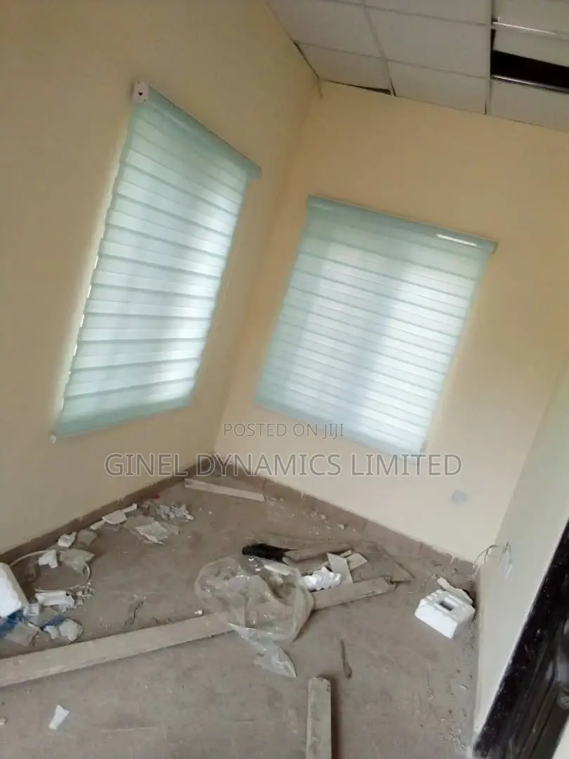 High Quality Window Blind(Free Delivery)