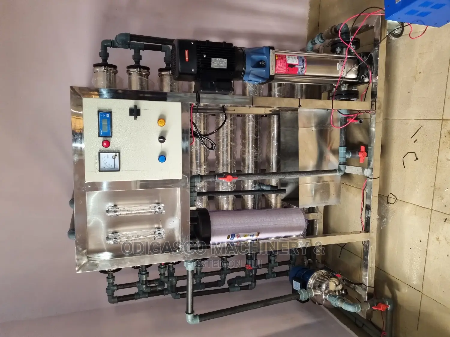 8 Membrane Reverse Osmosis Machine 2tons