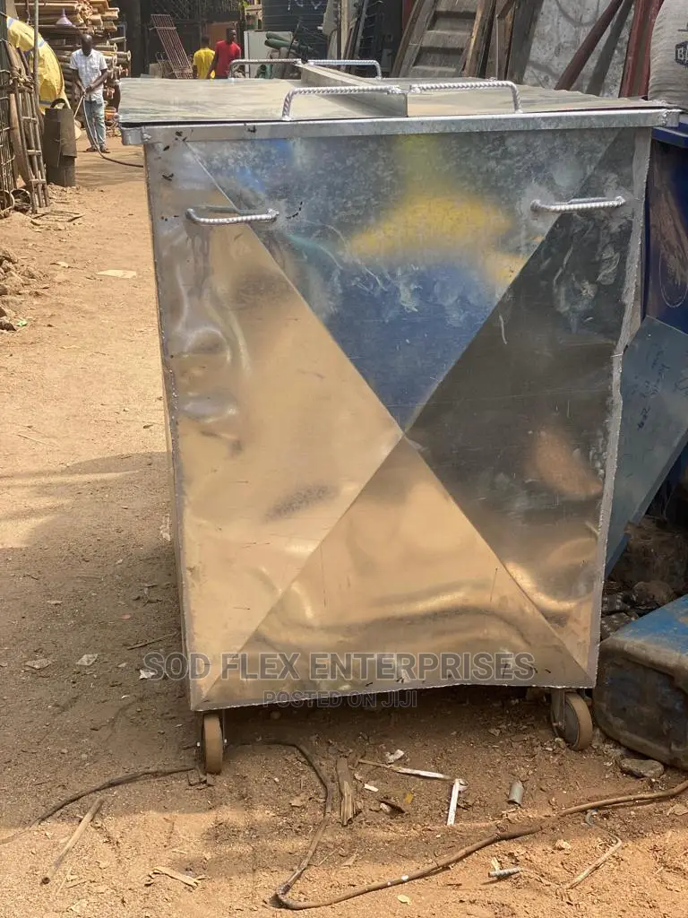 2000 Liters Metal Waste Bin