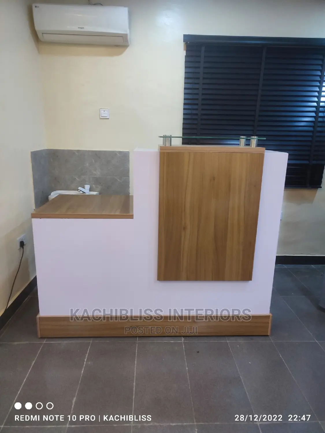 Reception Desk