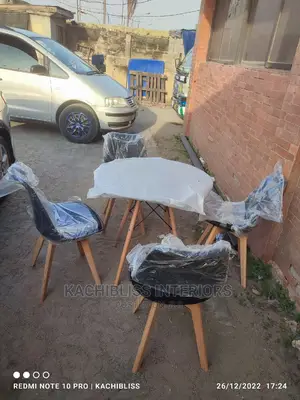 4 Seater Dinning Set
