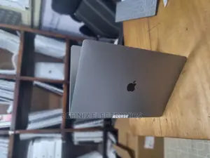 Laptop Apple MacBook Pro 2019 32GB Intel Core I7 SSD 1T
