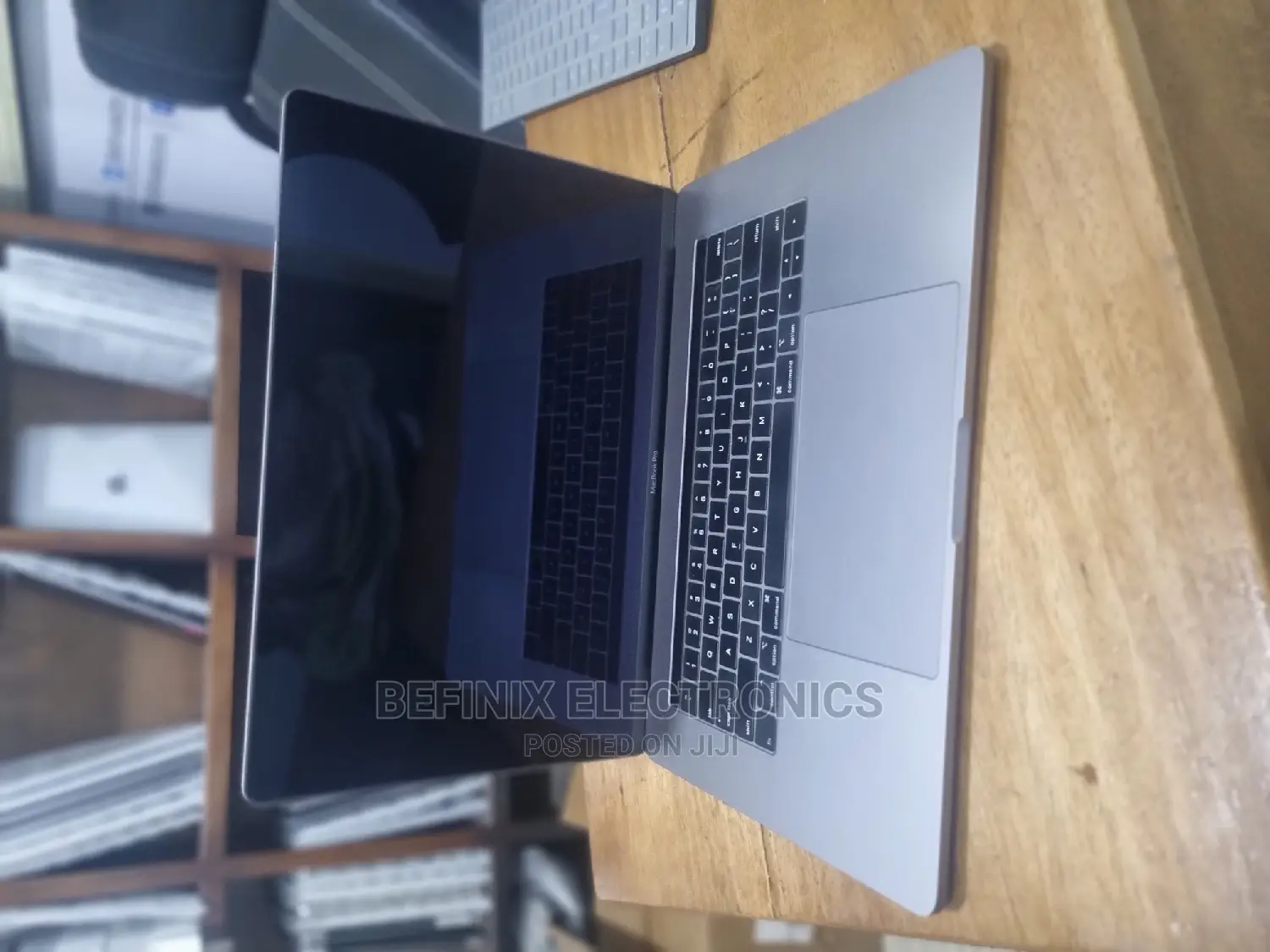 Laptop Apple MacBook Pro 2019 32GB Intel Core I7 SSD 1T