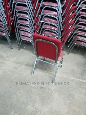 Discovery Auditorium Chairs