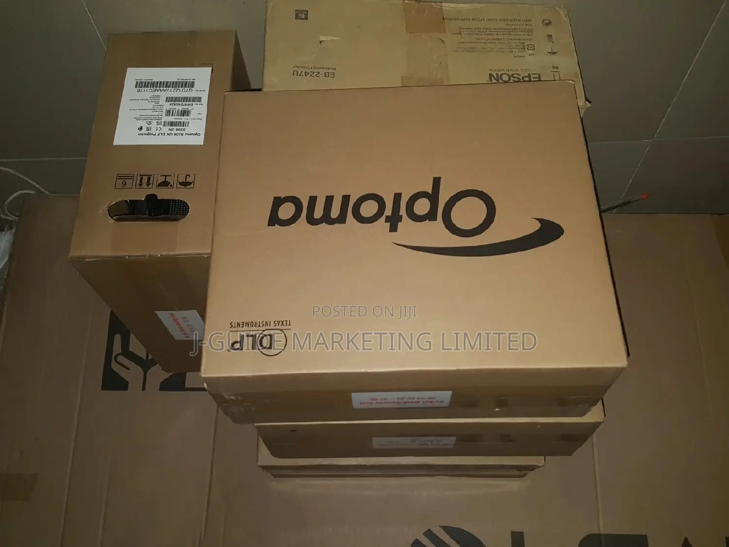 Multimedia Projector
