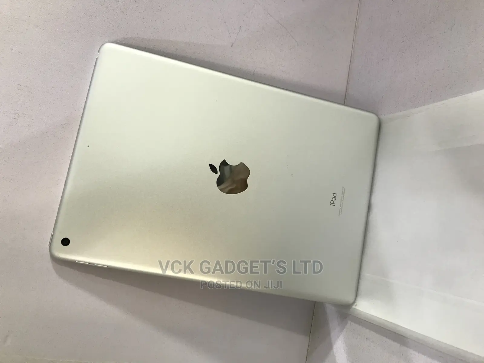 Apple iPad 10.2 (2021) 64 GB Silver