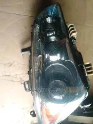 Headlight QX