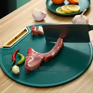 Solid and Classy Chopping Board
