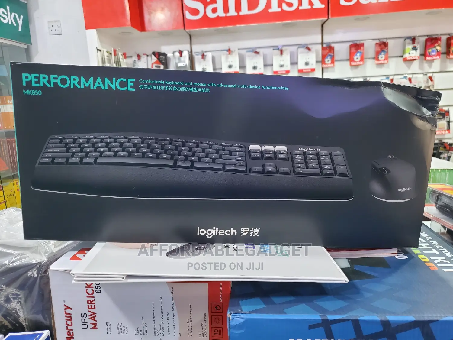 Logitech MK850 MultiDevice Wireless Keyboard Mouse Combo in Ikeja