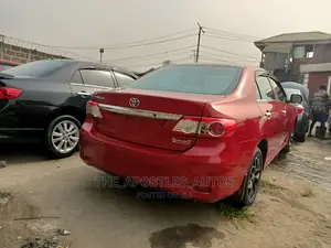 Toyota Corolla 2013 Red