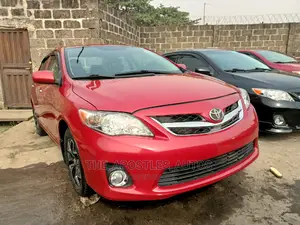 Toyota Corolla 2013 Red