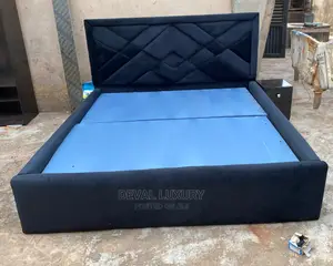 6 by 4 Black Bedframe