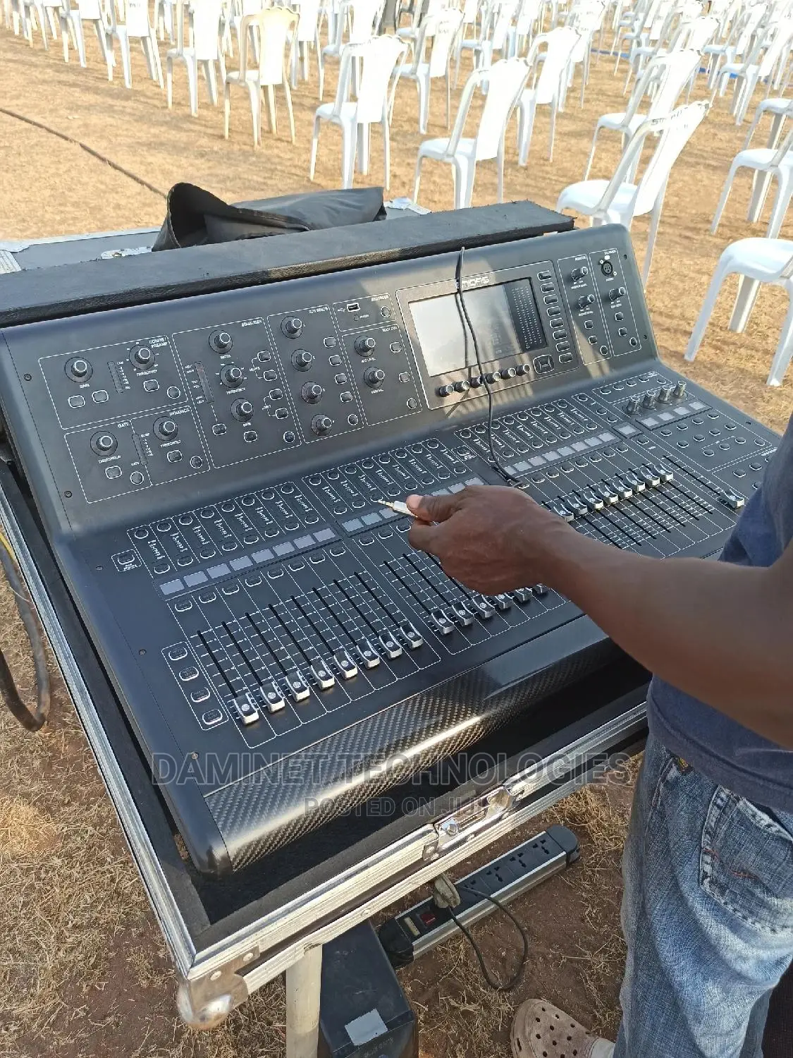 Sound Engineering Services Daminet Productions