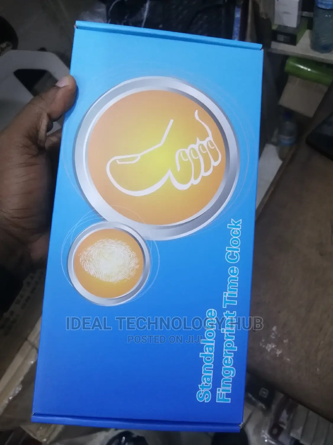 Automatic Biometrics Attendant Machine