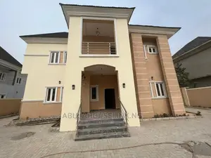 5bdrm Duplex in Efab Metropolis, Gwarinpa for sale