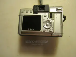 SONY 12MP Cybershot Camera.