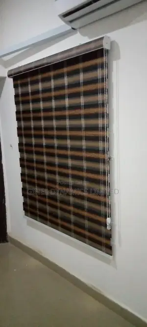 High Quality Window Blind(Free Delivery)
