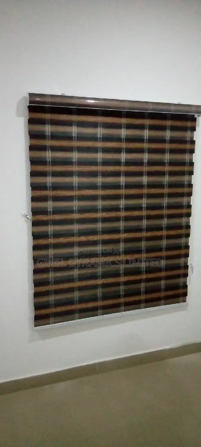 High Quality Window Blind(Free Delivery)