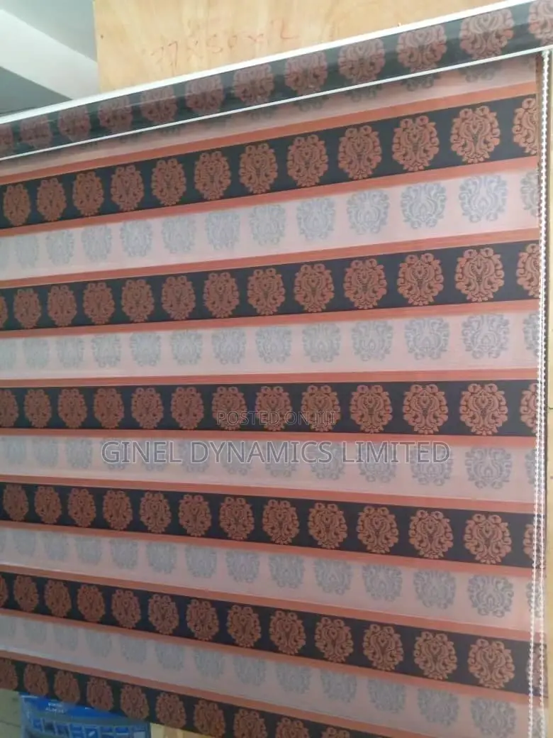 High Quality Window Blind (Free Delivery)