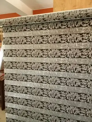 High Quality Window Blinds(Free Delivery)