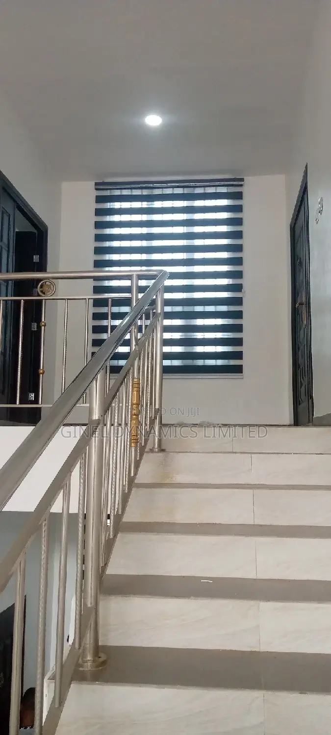 Day and Night Window Blind (Free Delivery)