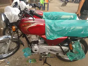 New Bajaj Boxer 2022 Red