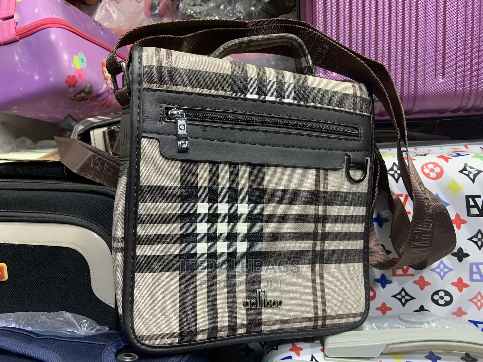 Medium Size Leather Quality Side Bag