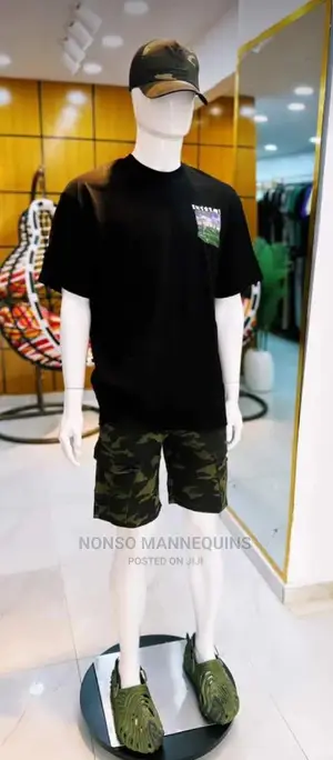 Normal Size White Faceless Full Body Male Mannequin