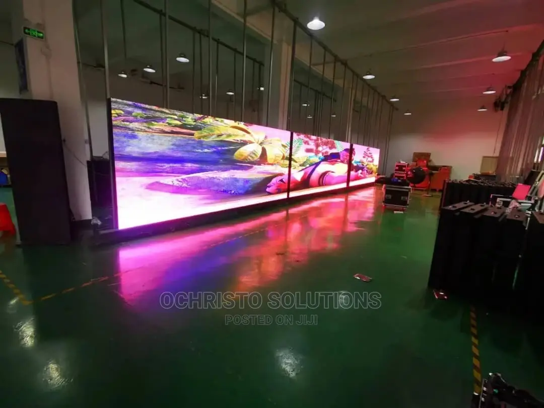 P4 Video Screens
